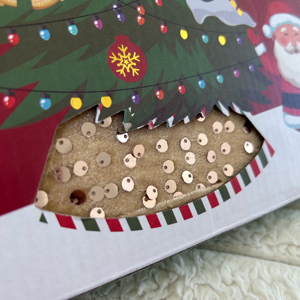 New Gold Holiday Tree Skirt - Picture 7 of 12
